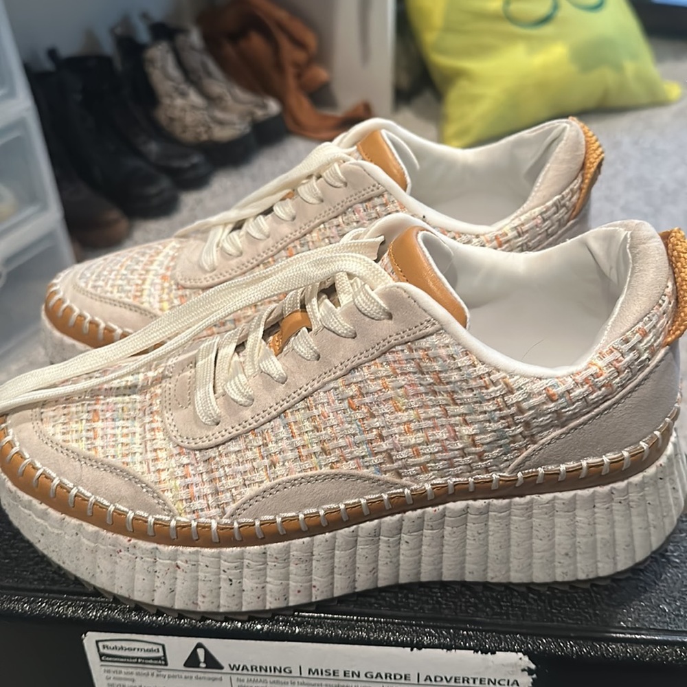 Universal Thread Persephone Sneaker NWOT